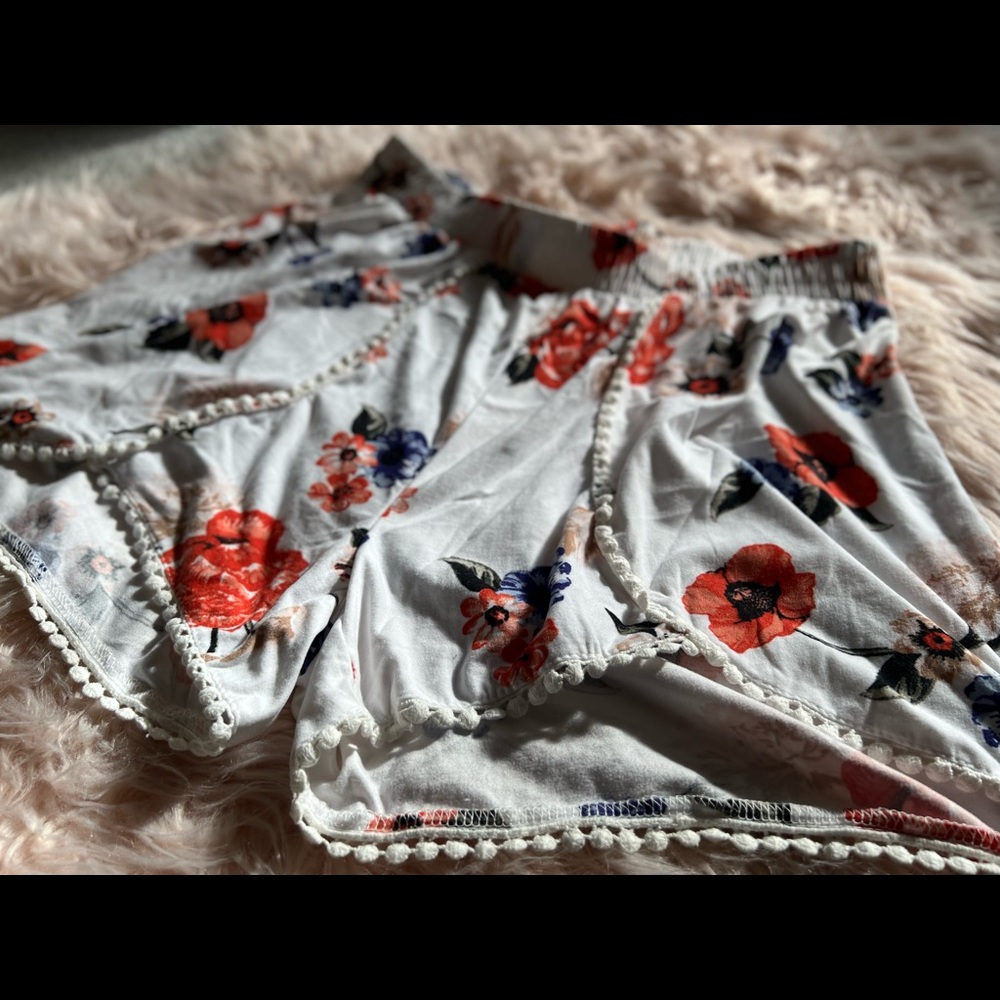 Summer shorts closet staple. Floral and soft fabric